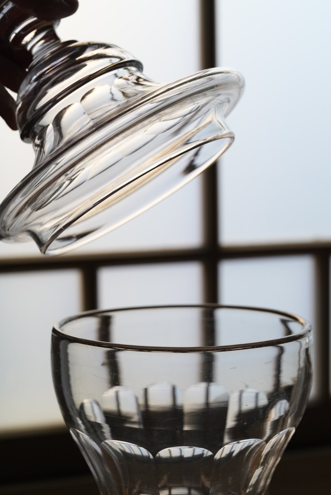 手吹きガラスの蓋付き容器 / 19世紀(1800年代)・フランス | gallery yaichi