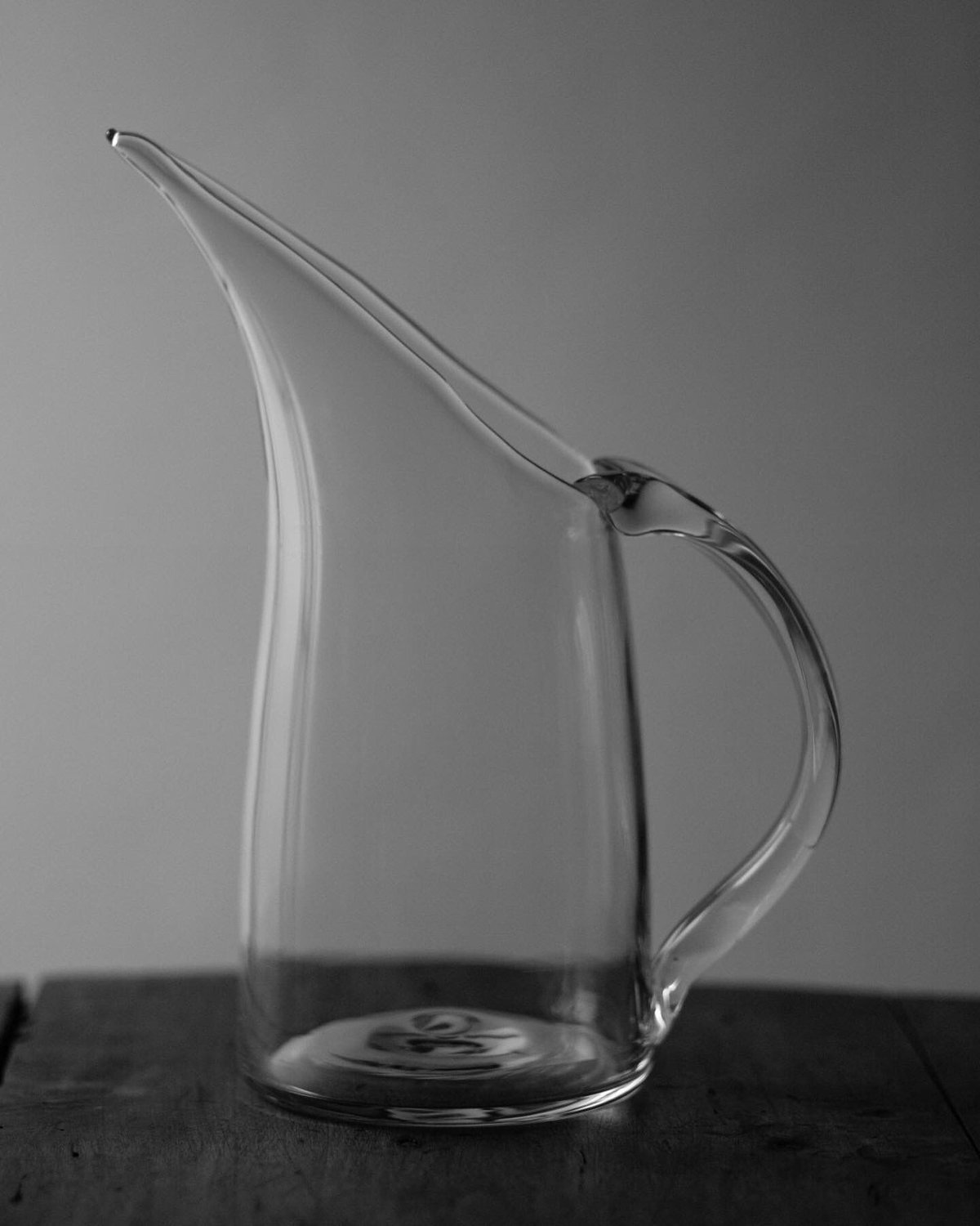 ガラス作家 高橋禎彦 手付きピッチャー 水差し