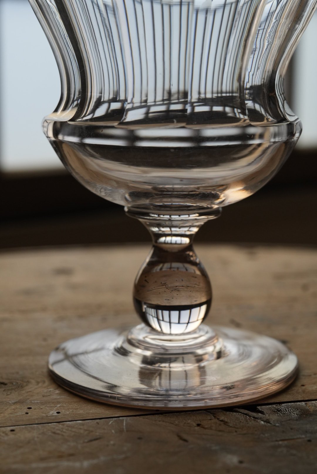 手吹きガラスの蓋付き容器 / 19世紀(1800年代)・フランス | gallery yaichi