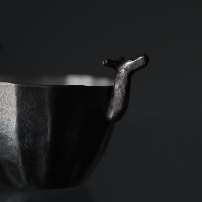 南鐐鹿酒盃 / 長谷川竹次郎 | gallery yaichi