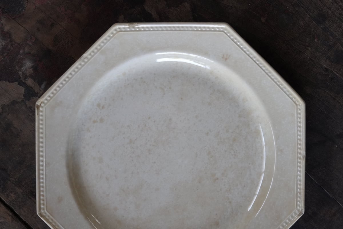 19世紀フランス モントロー 初期 ファイアンスフィーヌ オクトゴナル プレート モントロー Montereau ファイアンスフィーヌ オクトゴナル