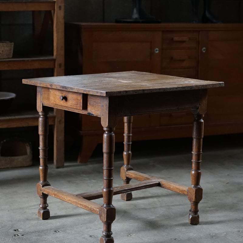 ロレーヌ地方の木製テーブル / 1800年代・フランス | gallery yaichi