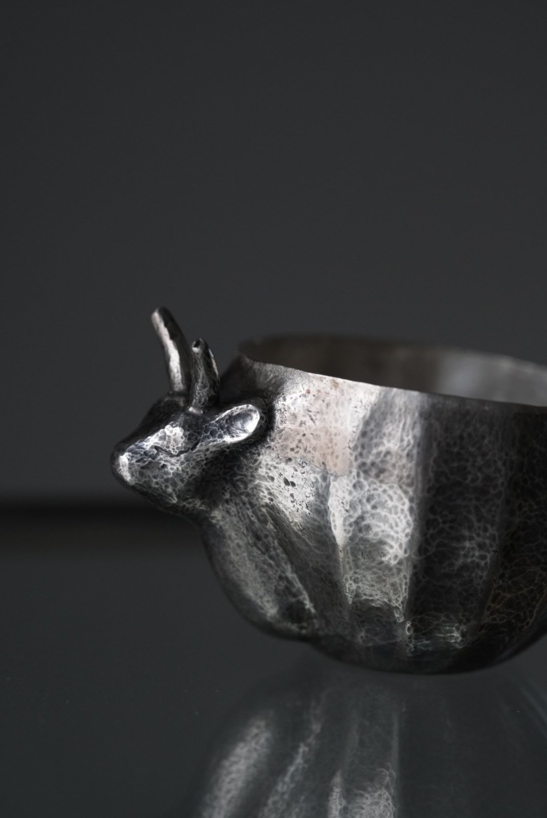 金属工芸 銀製　酒杯　銀細工　88ｇ fit=scale-down,w=1200