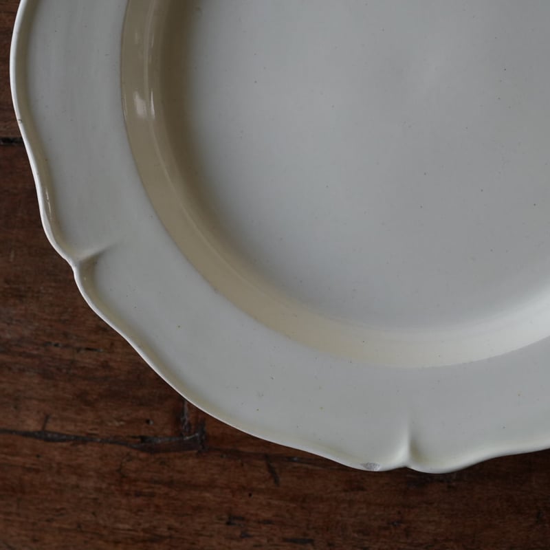 19世紀　初期ウェッジウッド　ファイアンスフィーヌ 花リム大皿 19世紀 初期ウェッジウッド ままごと用の豆皿 a ファイアンス