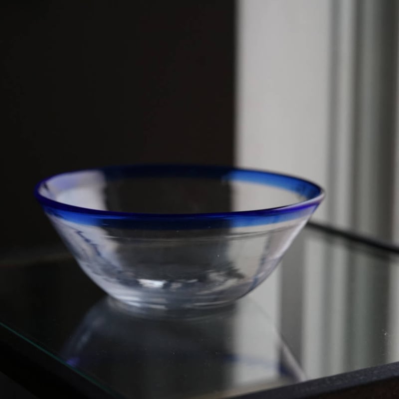 手吹きガラスのボウル_ブルーxクリアー / 19世紀・スウェーデン A
