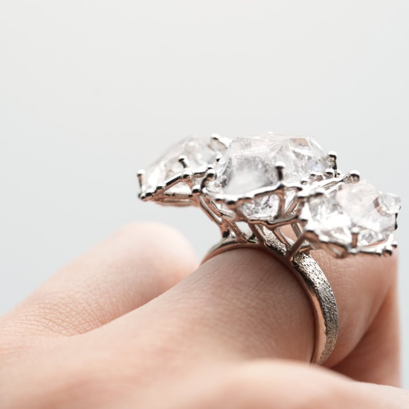 装身具lcf 水晶原石　バングル 装身具lcf 水晶原石 バングル