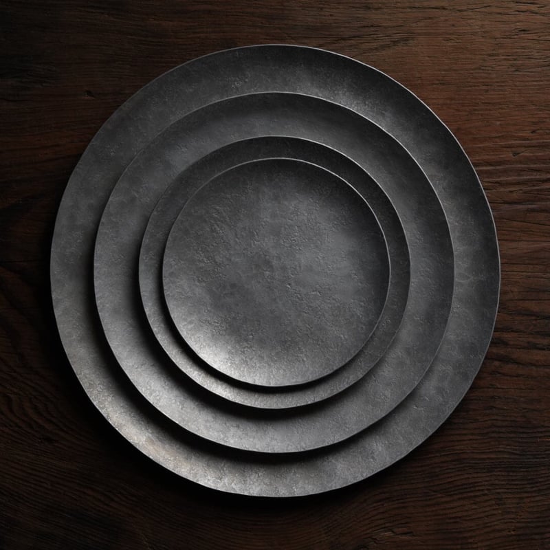 渡辺遼造形作家金工作家アルミニウムお皿と平皿2枚セット