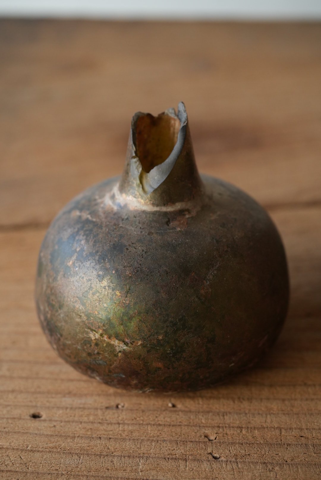 18世紀 銀化した発掘のオニオンボトル3点組 / （1700年代初頭