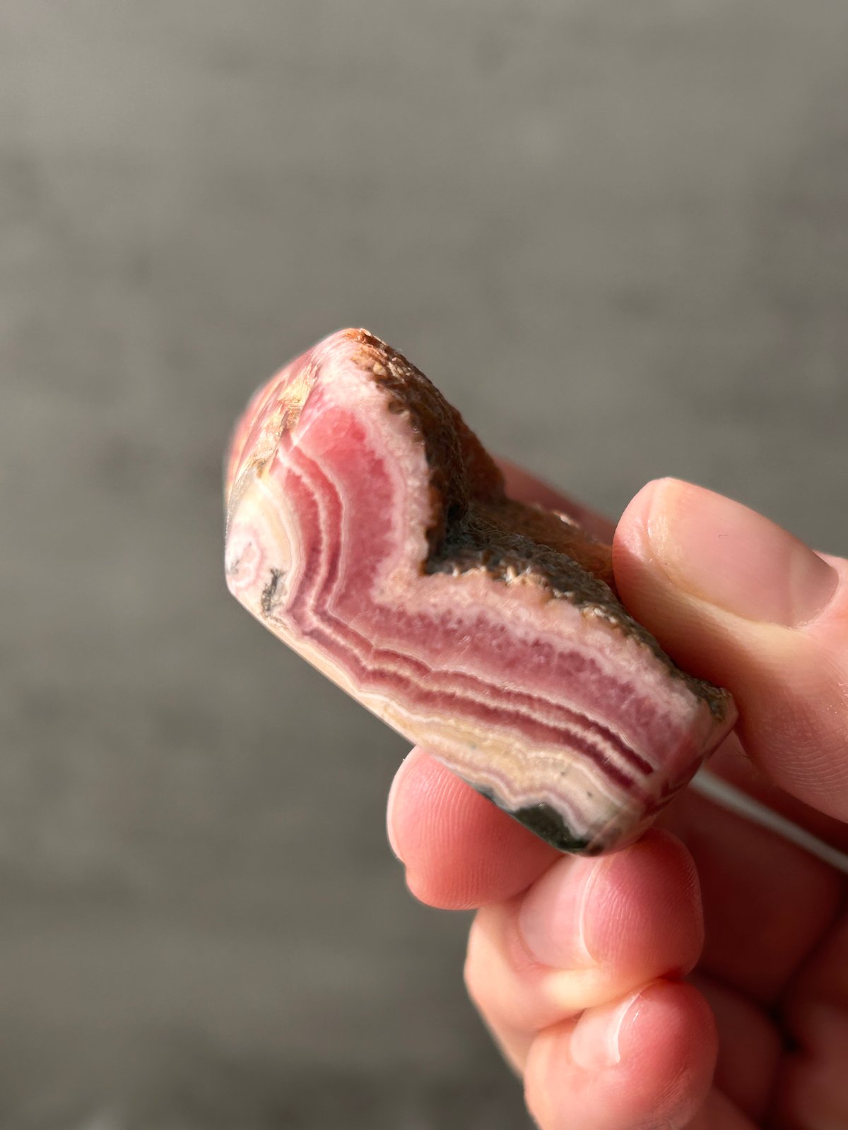 チャンスを引寄せる✨☆インカローズinパイライト入りあり☆原石 チャンスを引寄せる✨☆インカローズinパイライト入りあり☆原石