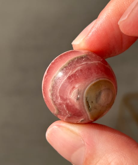 【希少】インカローズ(ロードクロサイト)スフィア②◇原石◇天然石◇パワーストーン