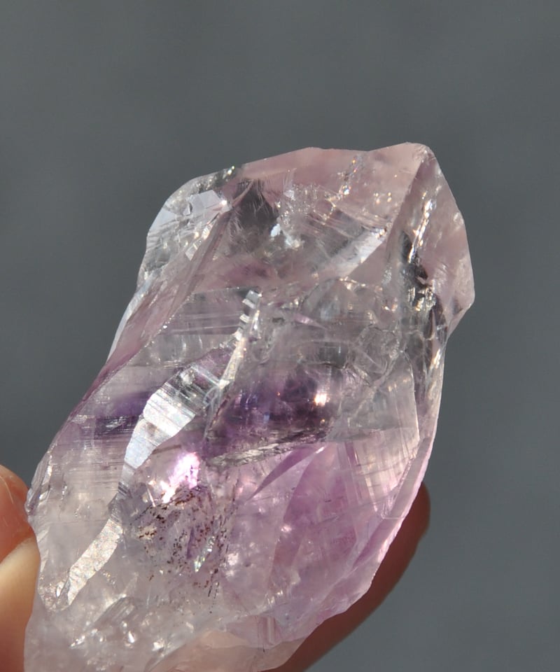 魅力や才能を引き出す】ファントムアメジストクォーツ①原石♢天然石