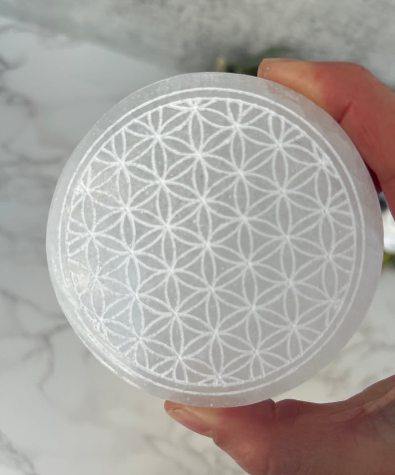 再入荷】【人気】セレナイトプレートのプレート【神聖幾何学・フラワー