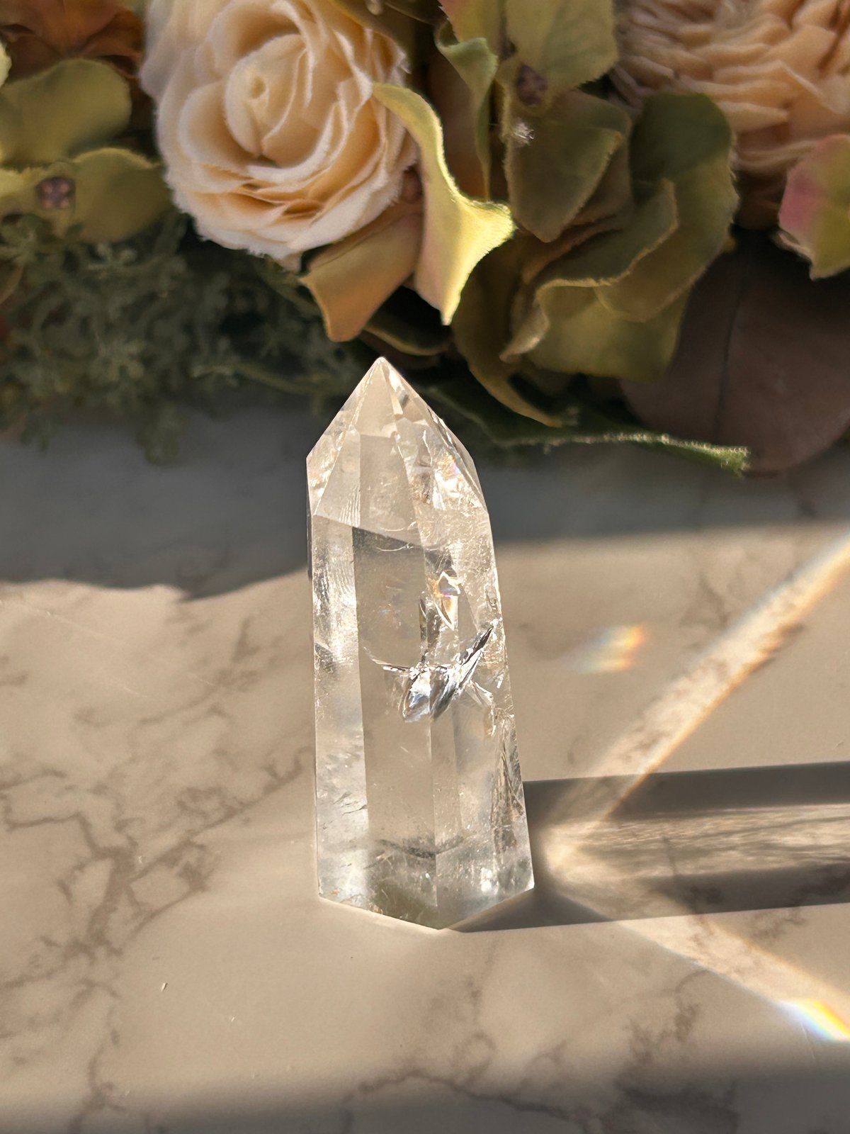 ファントムクォーツ最高品質スーパーレインボ六角柱透明度高‼️大特価SALE中 幸運に導く】レインボー水晶 六角柱ポイント ファントムクォーツ