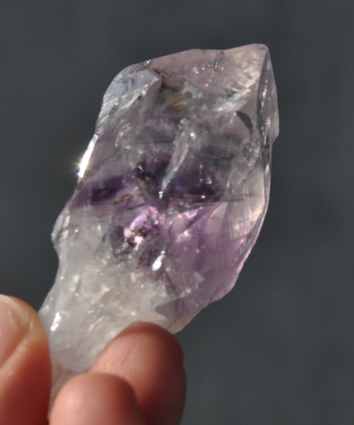 魅力や才能を引き出す】ファントムアメジストクォーツ①原石