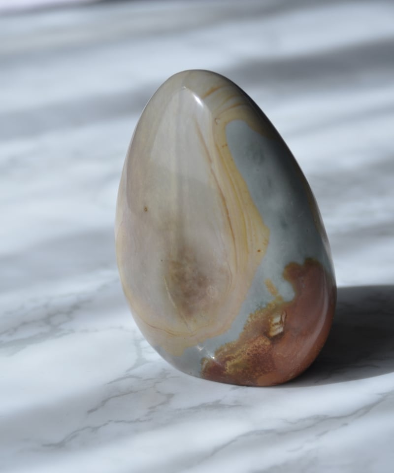 ポリクロームジャスパー ポリクロームジャスパー (Polychrome Jasper) - Rock Identifier