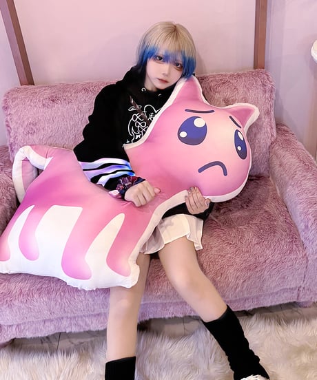 【ニディガ東西POPUPSTORE】ぴえん超巨大クッション
