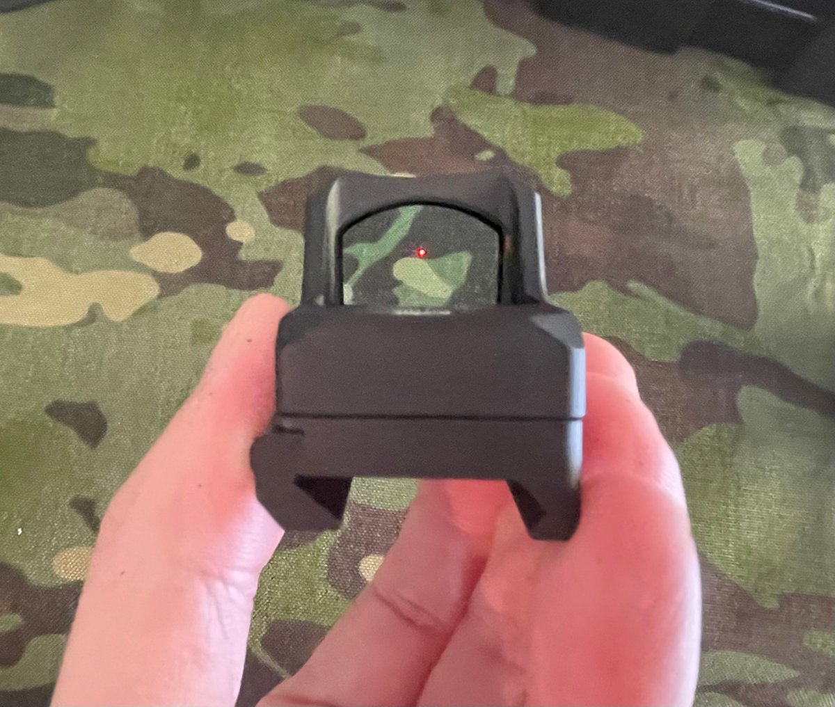 SWAMP DEER OPTICS 1×24 Mini Reflex ドットサイト（実銃対応