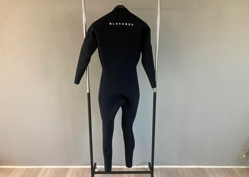 BLACKBOX wetsuits | CNA SURFSHOP