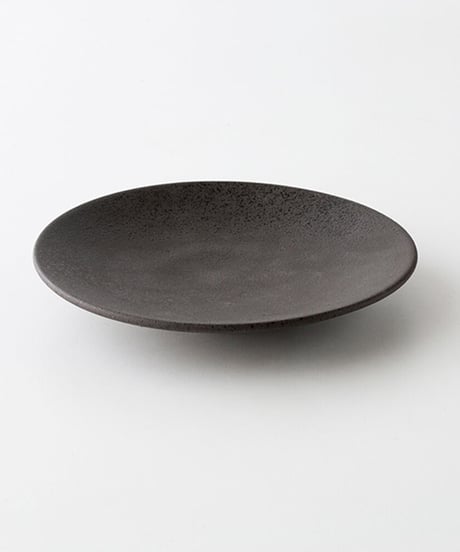 黒釉中皿