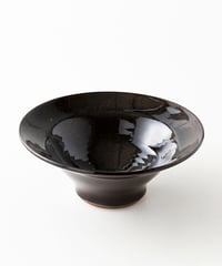 黒釉中鉢