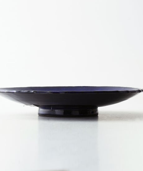 青釉中皿