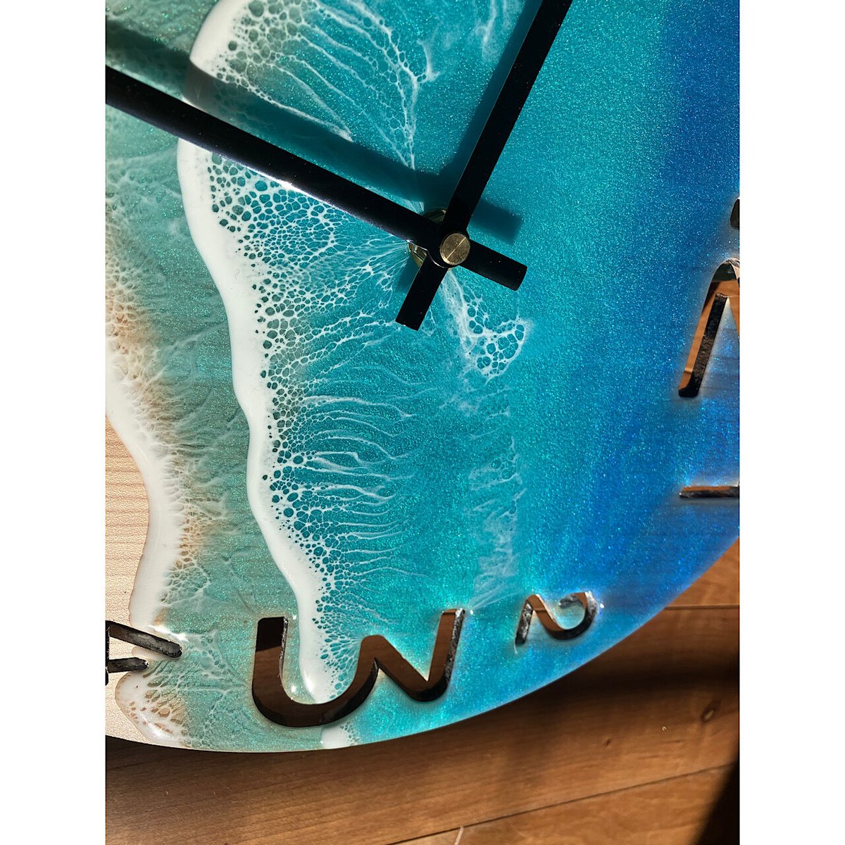 海のレジンアート 波二層 掛け時計 オーシャンアート | la vida