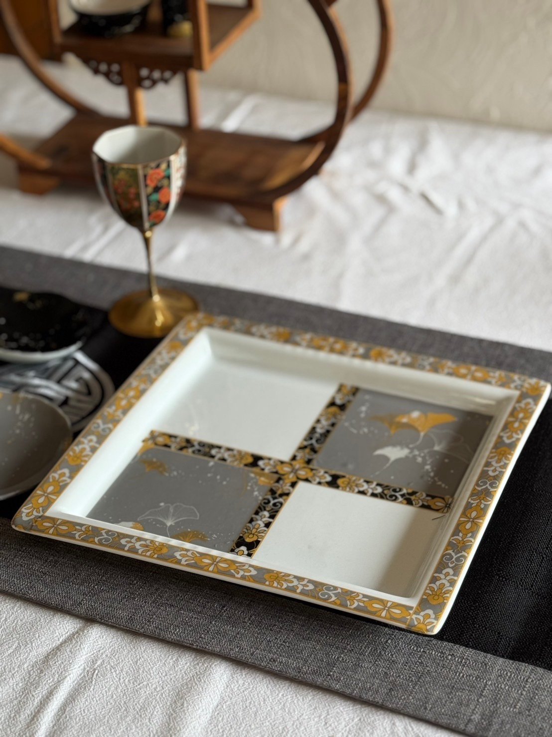 白磁用】和モダンいちょう・銀鼠(ぎんねず) 転写紙 A3 | Christina Reefa