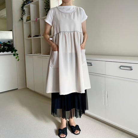 アンティーク つぶらな瞳の可愛いエプロンをつけた ベアーちゃん Amazon.co.jp: [Karty] こびとづかん エプロン H型シンプル