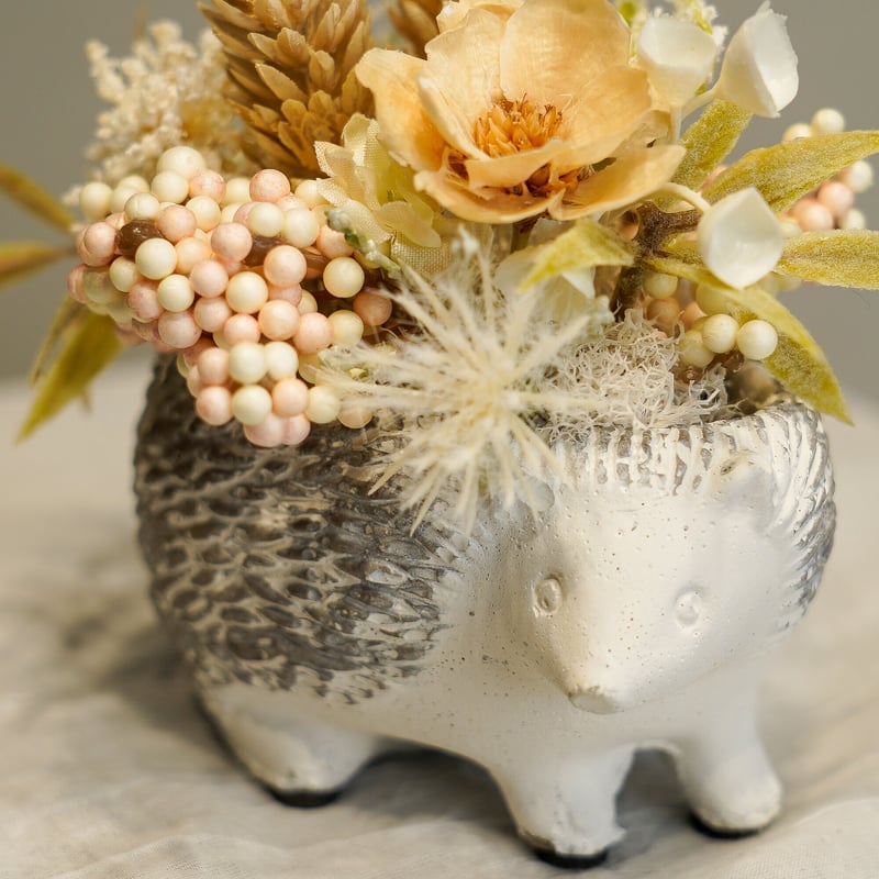 高級 造花 ドライフラワー・造花ミックス ハリネズミ鉢 F〈一点もの