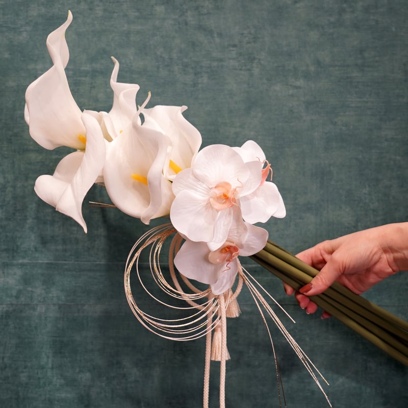 高級蘭の造花 神戸花物語 造花 最高級胡蝶蘭 ホワイト 11本立ち 陶器鉢 お祝い