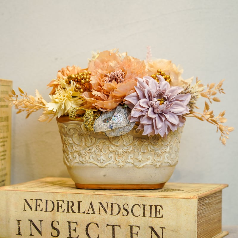 高級 造花 アレンジメント ニュアンスカラー ヴィンテージ加工鉢〈一点