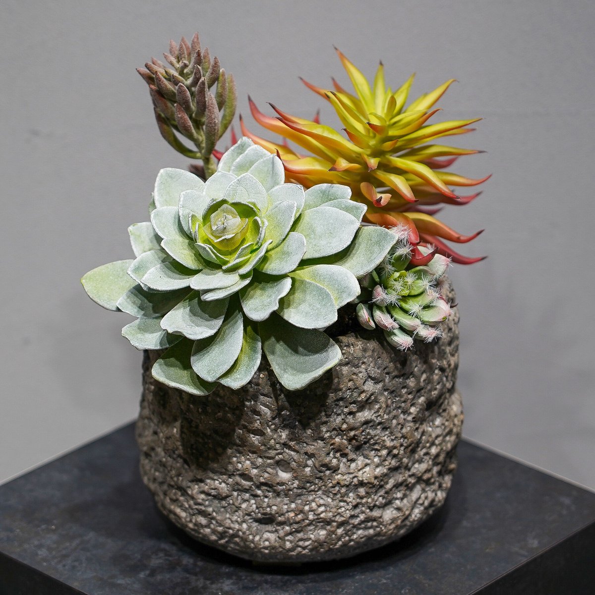 高級 造花 フェイクグリーン 多肉寄せ植え ロック風鉢（大
