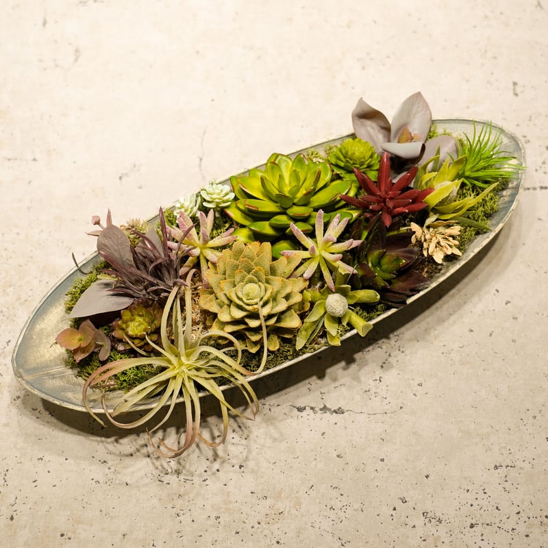 高級 造花 フェイクグリーン 多肉寄せ植え 舟型鉢〈一点もの〉 | 高級