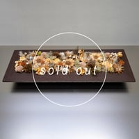 高級 造花　ウッドフレーム　チョコレートカラー　ミュートアレンジメント〈一点もの〉　横 56cm