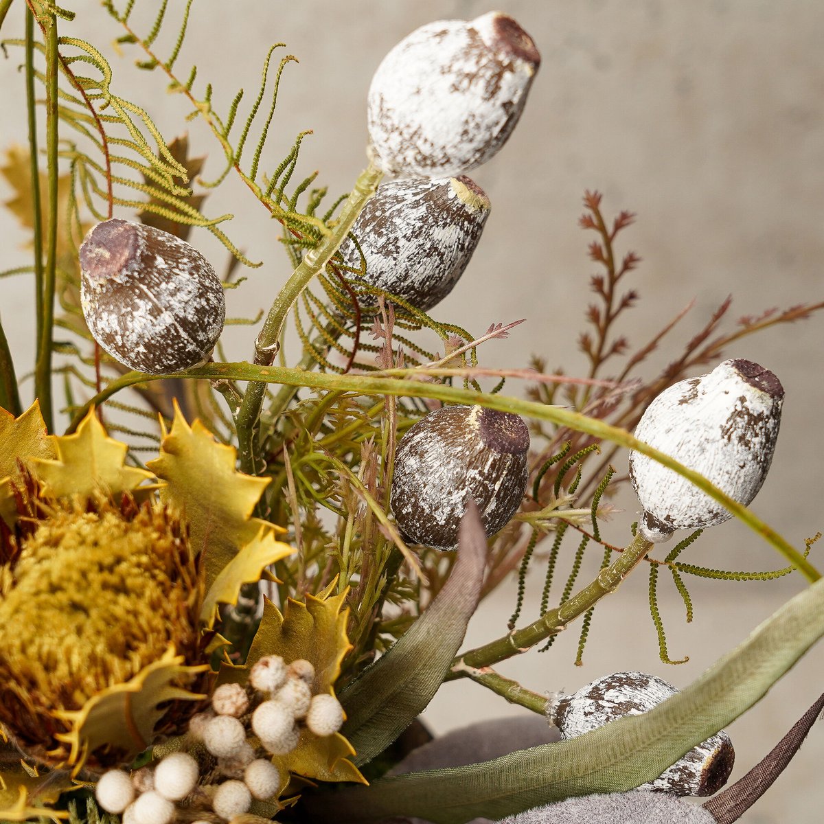 高級 造花 ナチュラルドライとフェイクグリーンのアレンジメント