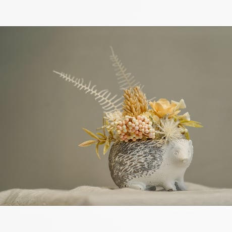 高級 造花　ドライフラワー・造花ミックス　ハリネズミ鉢 F〈一点もの〉