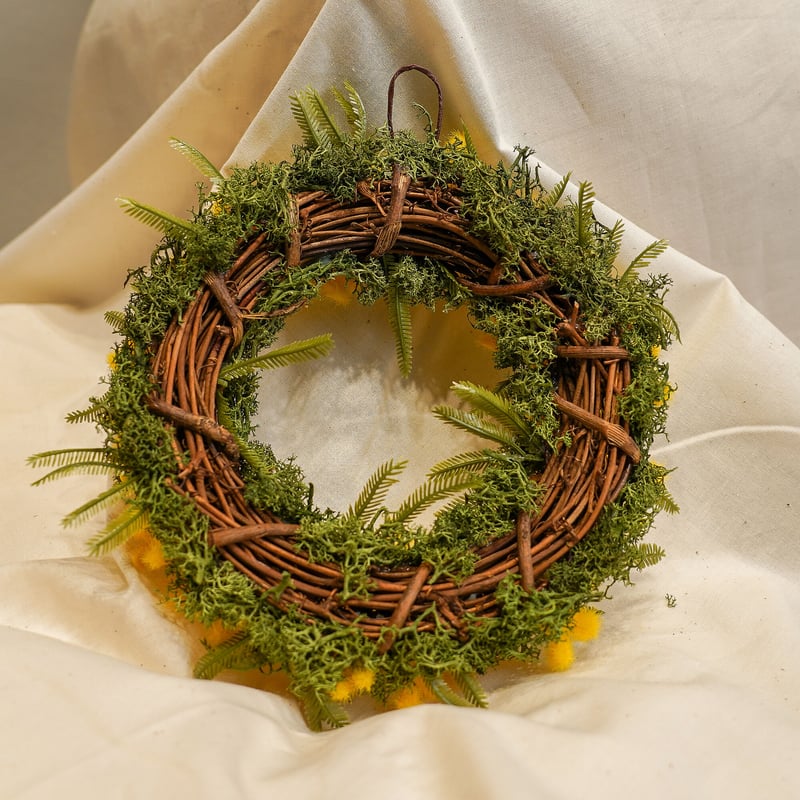 高級 造花 リース 春を呼ぶミモザのリース2〈一点もの〉 | 高級 造花