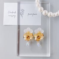 うる艶花溜まりピアス