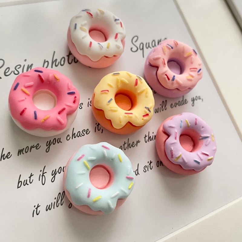 新品未使用 ファッショナブル ドーナツ オーナメント ピンク Amazon.co.jp: クリスマス オーナメント 24個 25個セット 6cm