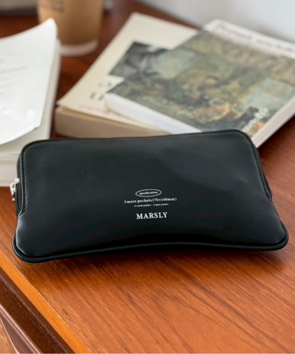 黒執事　ポーチ　アクスタ　セット！！　即購入可能です♡ 黒執事 -寄宿学校編- ぎゅぎゅっとアクリルキーホルダー