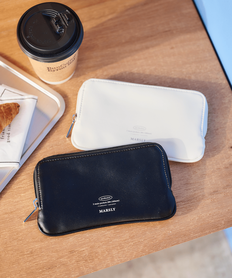 黒執事 ポーチ アクスタ セット！！ 即購入可能です♡ 黒執事 ポーチ