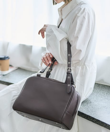 フラップボストンバッグ（Brown）