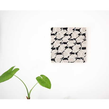 ミナペルホネン ファブリックパネル タンバリン チョウチョ 引っ越し