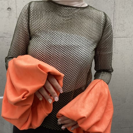 Balloon bell sleeve tops