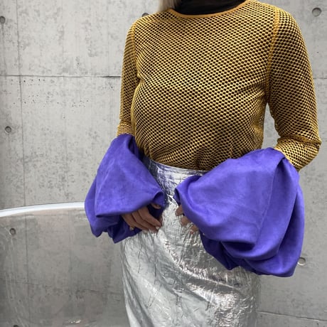 Balloon bell sleeve tops