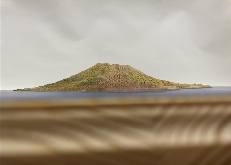 は*と様 鹿児島 桜島1/30000 立体模型 しまつみ「さくらじま地質図ver」 | 桜島ビジターセンター Museum Shop