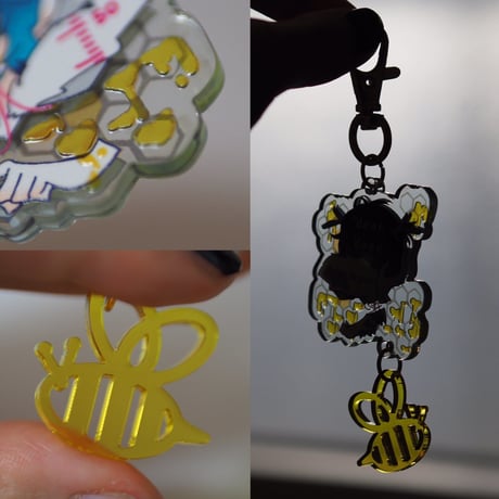 【展示のみ】カシャはちみつアクキー