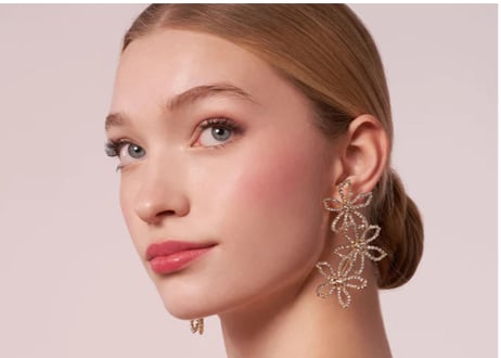 【レンタルご予約分】Elizabeth Bower Pavet Trio Floral Earrings　（ゴールド）