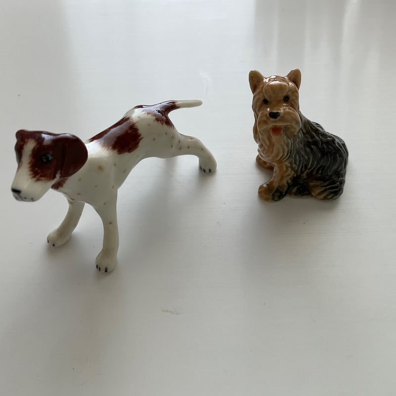 いぬ　犬　陶器　ミニチュア　置物　インテリア　工芸品　美術品　A3126 楽天市場】犬 置物 陶犬 陶器製 輸入雑貨 インテリア雑貨 置物