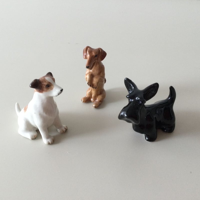 陶器ミニチュアシリーズ「犬 No7」 | GRASS Arts&Crafts ~since 1 陶器ミニチュアシリーズ「犬 No7」 | GRASS Arts&Crafts ~since 1